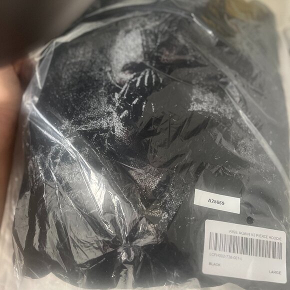 Darc Sport X Batman RISE AGAIN V2 PIERCE Hoodie Black Large Rare Bane - Picture 4 of 4